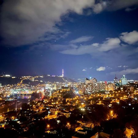 Cozy 1-Bedroom Unit In Tbilisi, With Amazing View Exterior foto