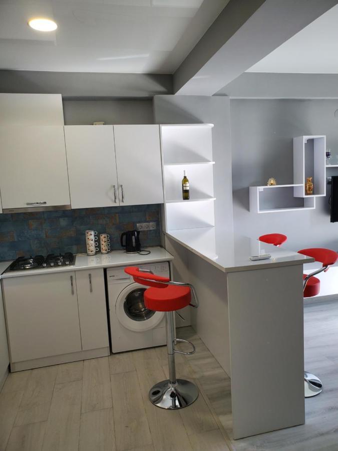 Cozy 1-Bedroom Unit In Tbilisi, With Amazing View Exterior foto