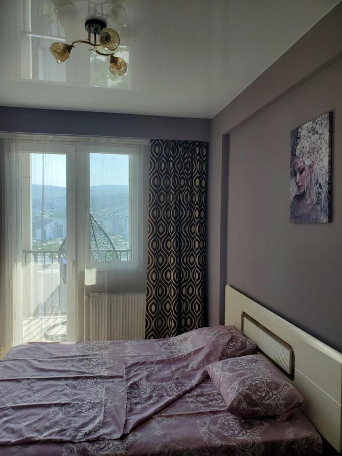 Cozy 1-Bedroom Unit In Tbilisi, With Amazing View Exterior foto
