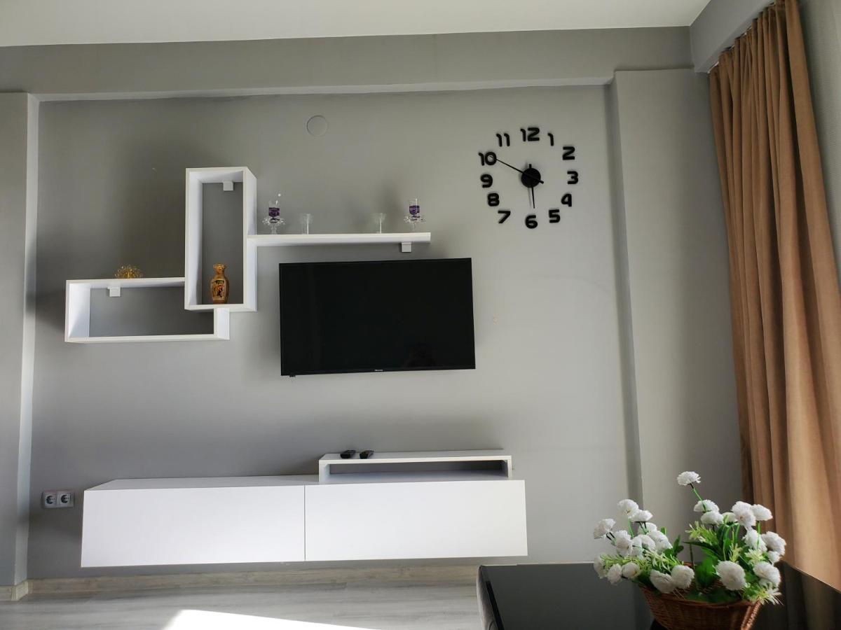 Cozy 1-Bedroom Unit In Tbilisi, With Amazing View Exterior foto